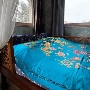 https://vietnamonamour-lisola.it-lombardy.com